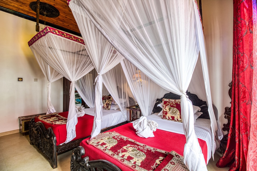 

Napoli - Zanzibar Town - Tembo House Hotel