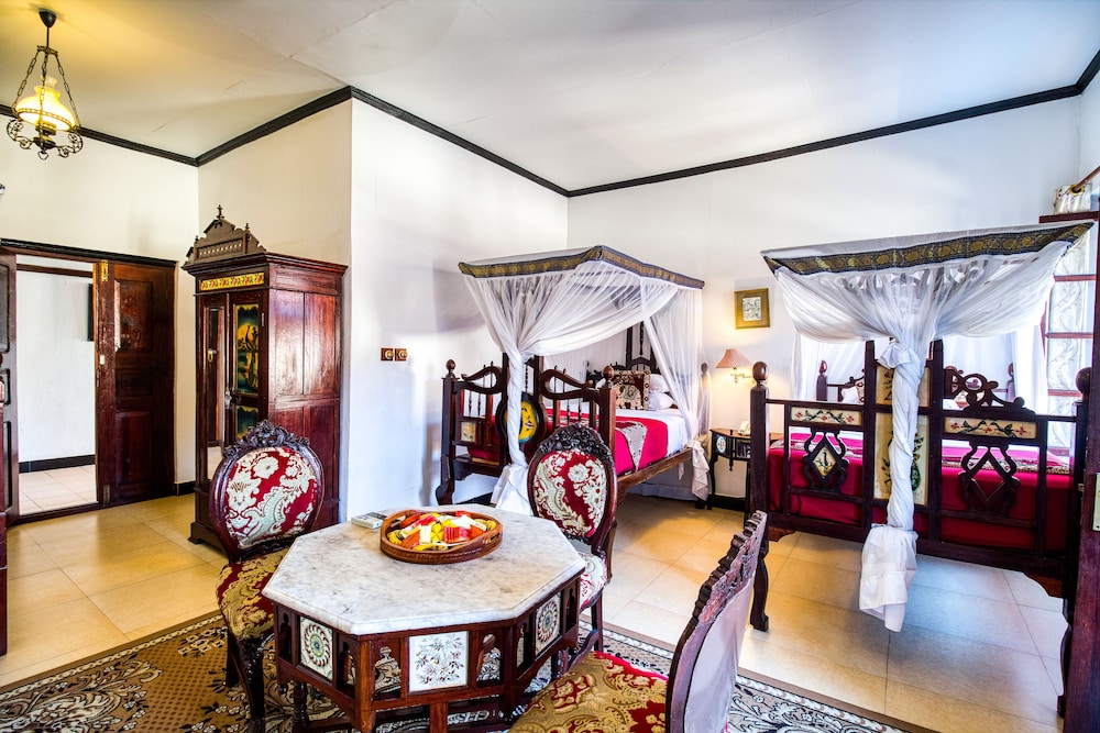 

Torino - Zanzibar, Tanzania, Oceano Indiano - Tembo House Hotel