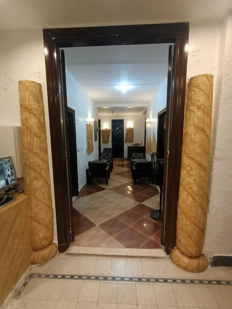

Milano - Il Cairo - Family Palace Downtown Cairo