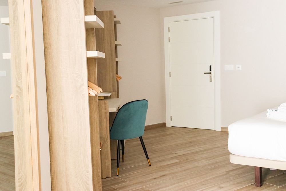

Bari - Santa Pola - Hotel Narcea Santa Pola