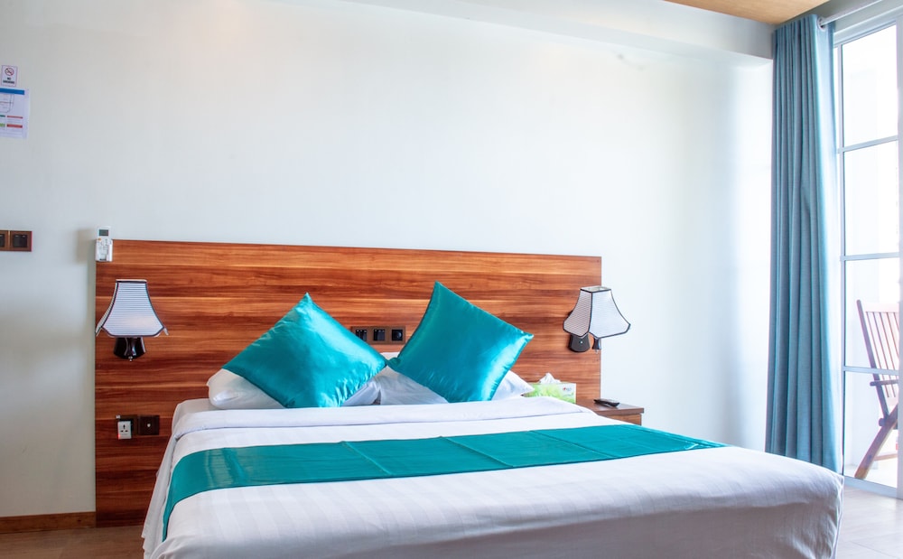 

Roma - Isola di Nalaguraidhoo - Sun Island - Maaniya Palace