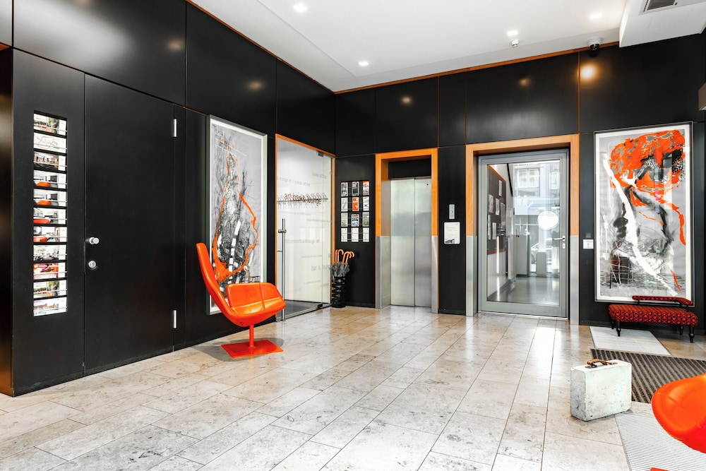 

Milano - Norimberga - Art & Business Hotel