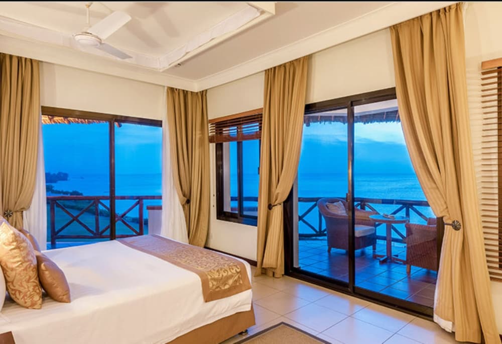 

Palermo - Mangapwani - Sea Cliff Resort & Spa