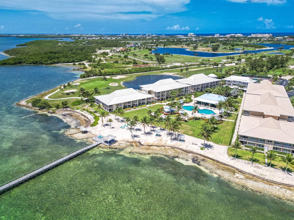 

Bologna - Seven Mile Beach - The Grand Caymanian Resort