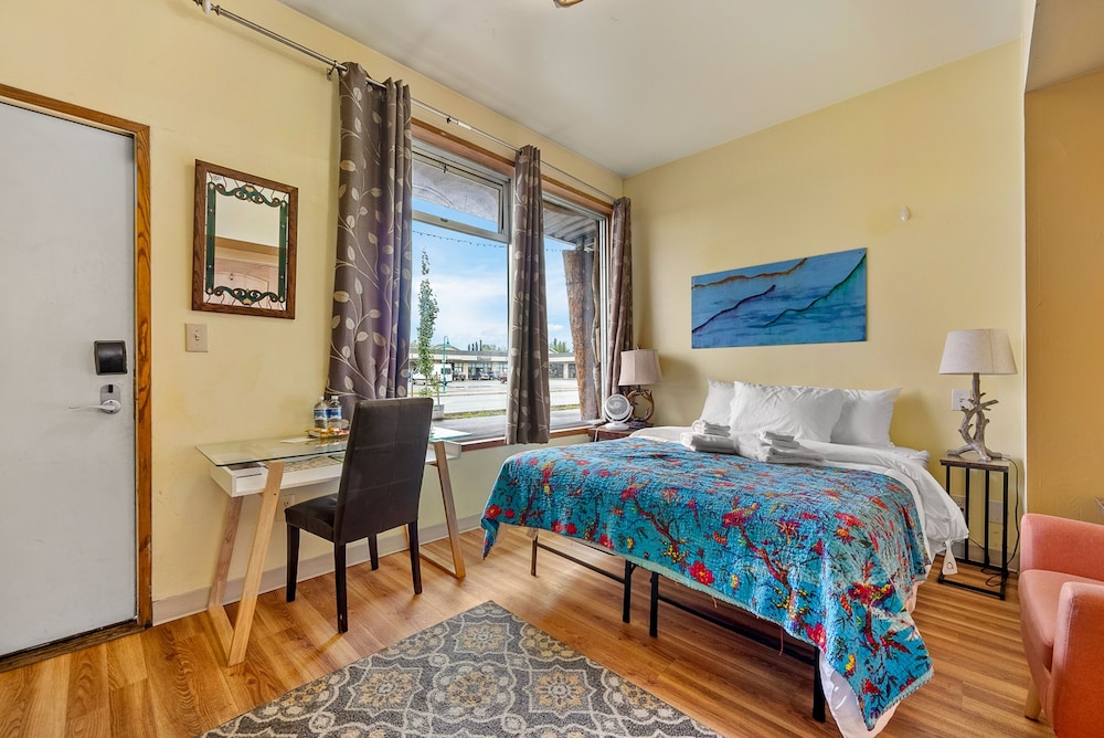 

Bologna - Anchorage - Qupqugiaq Inn