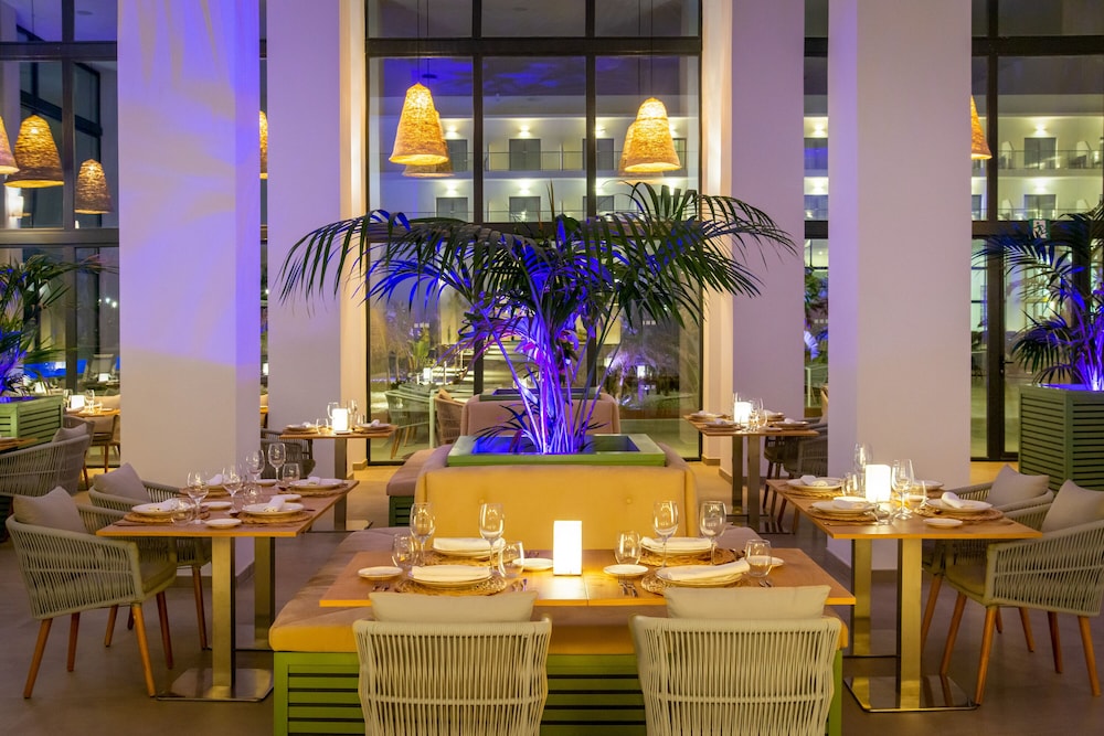 

Milano - Retamar - Cabogata Beach Hotel