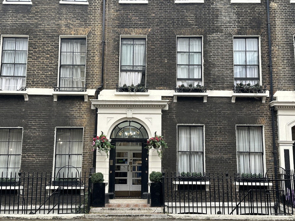 

Milano - Shoreditch - Arran House Hotel