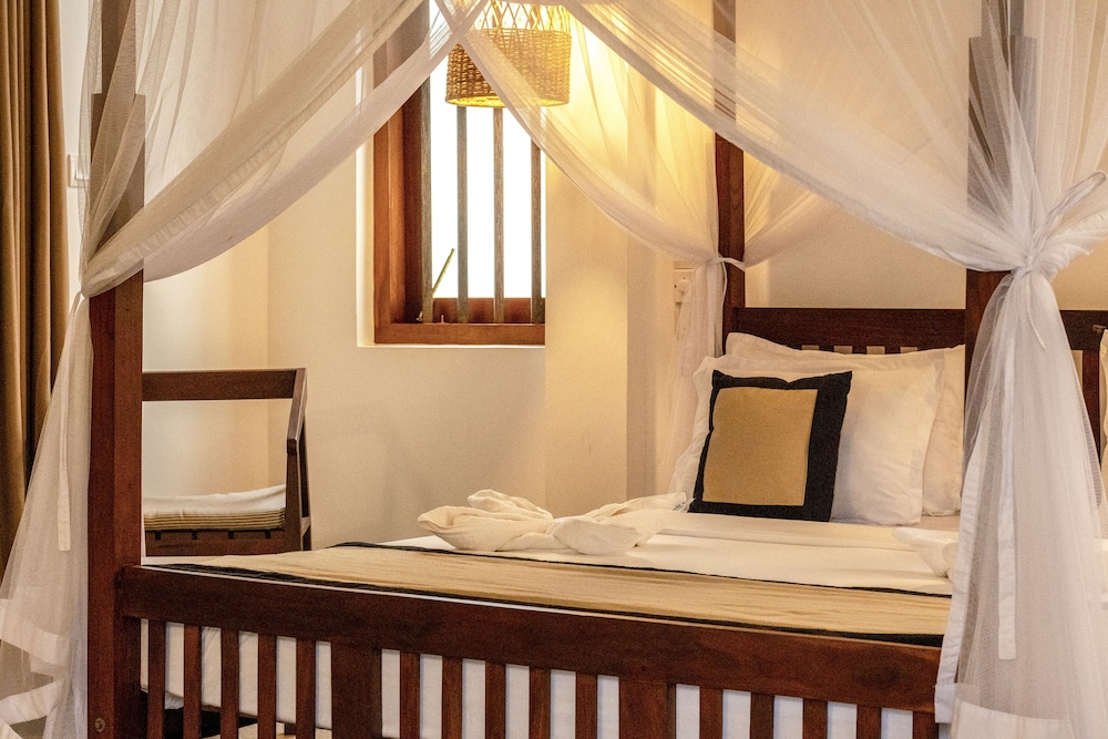 

Napoli - Galle - Serenity Boutique Unawatuna