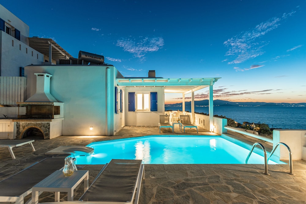 

Bari - Pirgaki - Apricot and Sea Luxury Villas