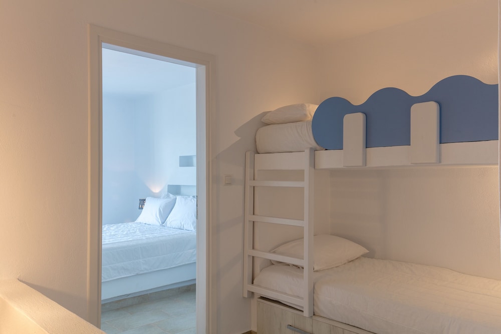

Napoli - Pirgaki - Apricot and Sea Luxury Villas