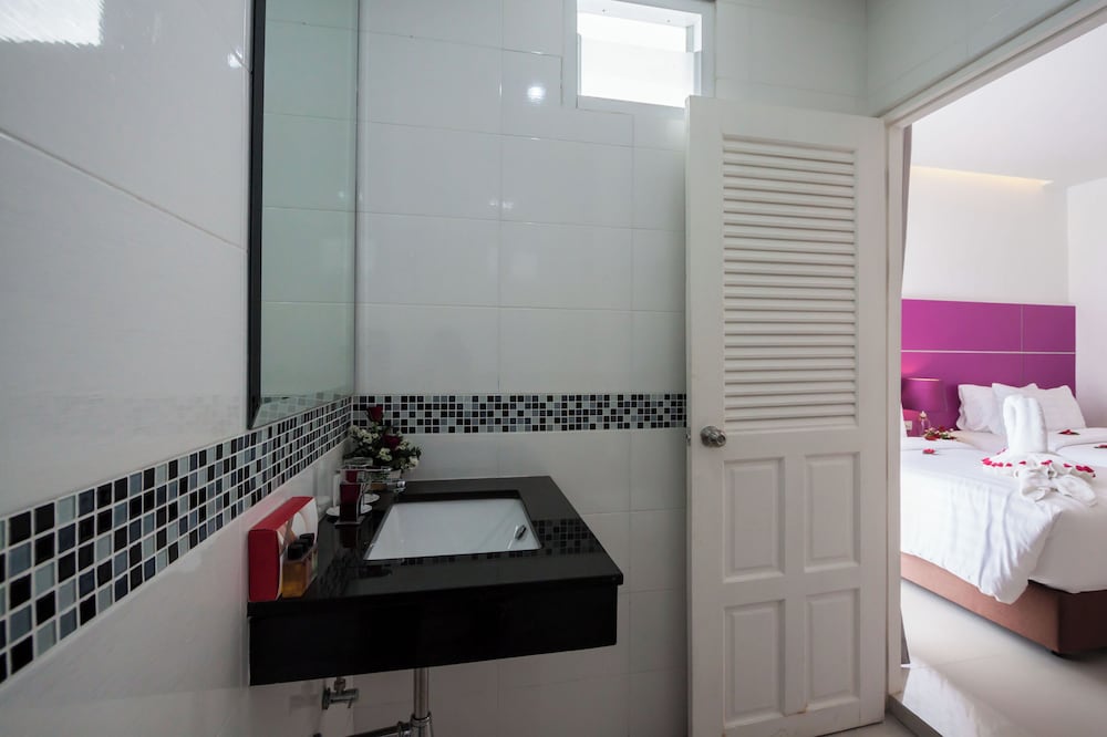 

Milano - Chalong - Patong Diamond Hotel