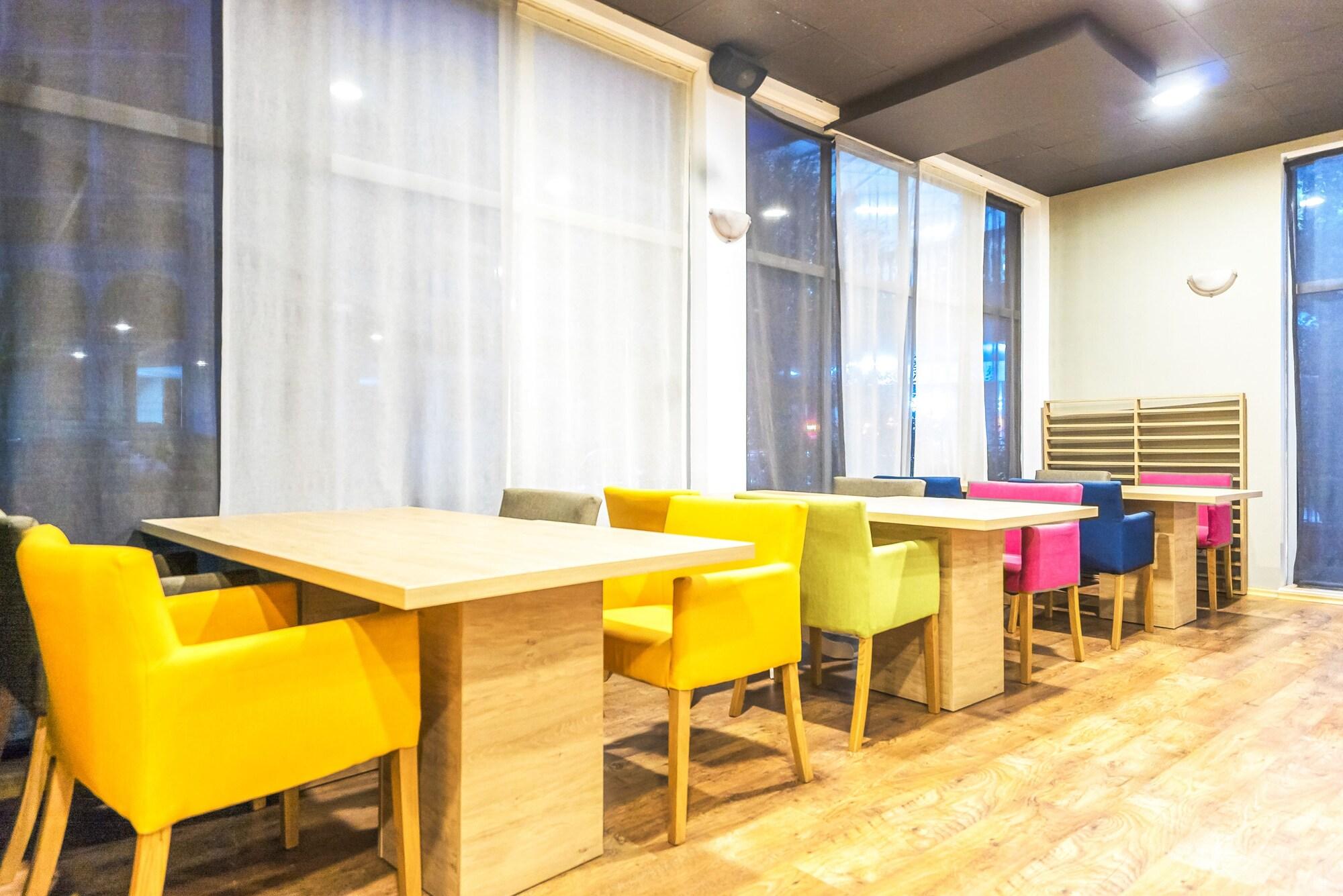 

Milano - Sveti Vlas - Admiral Plaza Apartments
