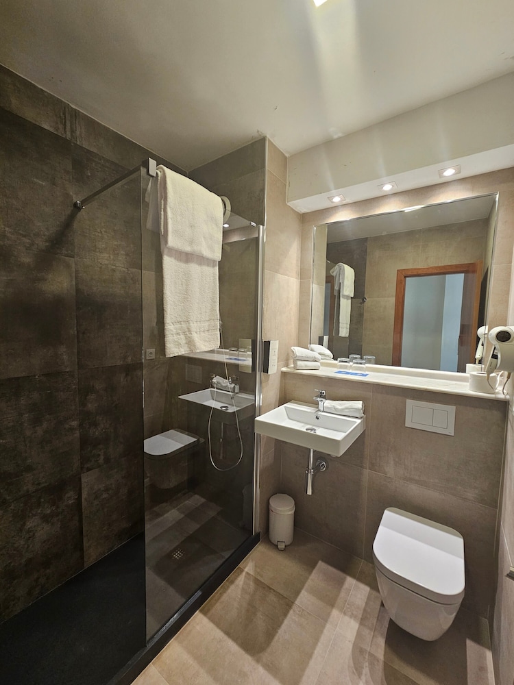 

Roma - Elche - Hotel YIT Ciudad de Elche