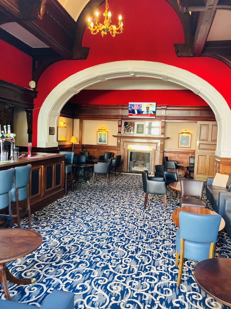 

Venezia - Ayr - Adamton Country House Hotel