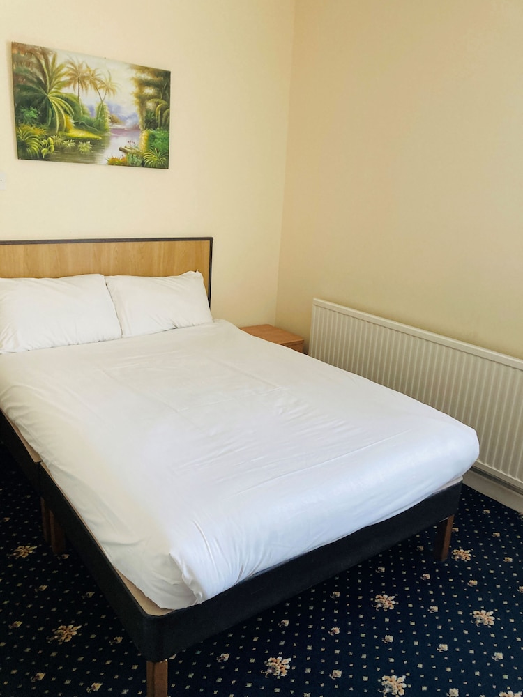 

Milano - Ayr - Adamton Country House Hotel