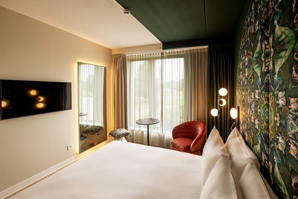 

Brindisi - Rotterdam - ibis Styles Rotterdam Ahoy