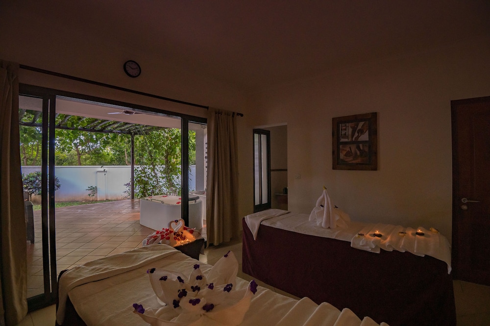 

Palermo - Mangapwani - Sea Cliff Resort & Spa