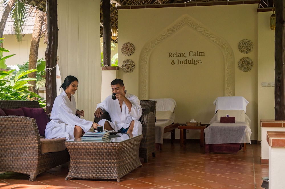 

Roma - Mangapwani - Sea Cliff Resort & Spa
