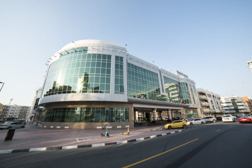 

Milano - Dubai - Sunday Hotel Holiday international Dubai