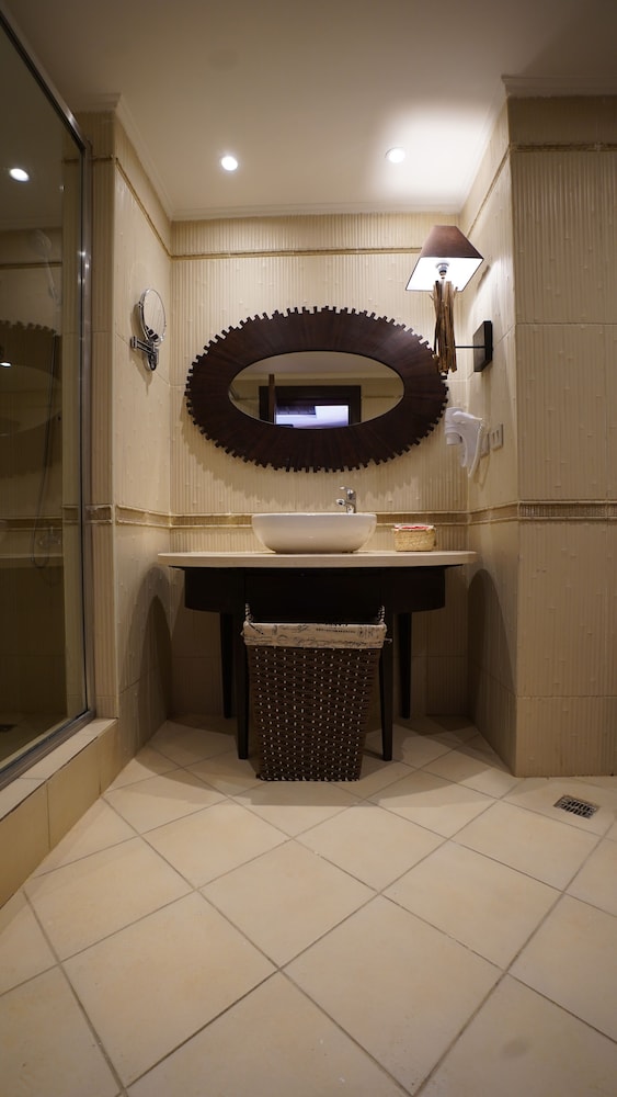 

Roma - Coraya Bay - Amarina Jannah Resort & Aqua Park