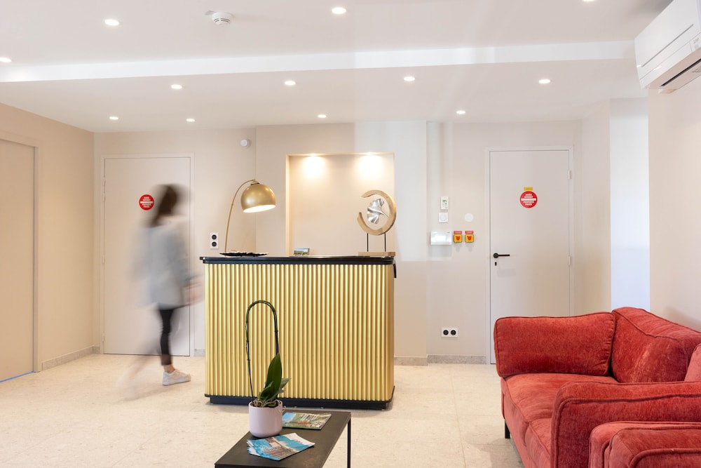 

Milano - Saint-Exupéry - Appart Hôtel Coraline - Genas Lyon Eurexpo