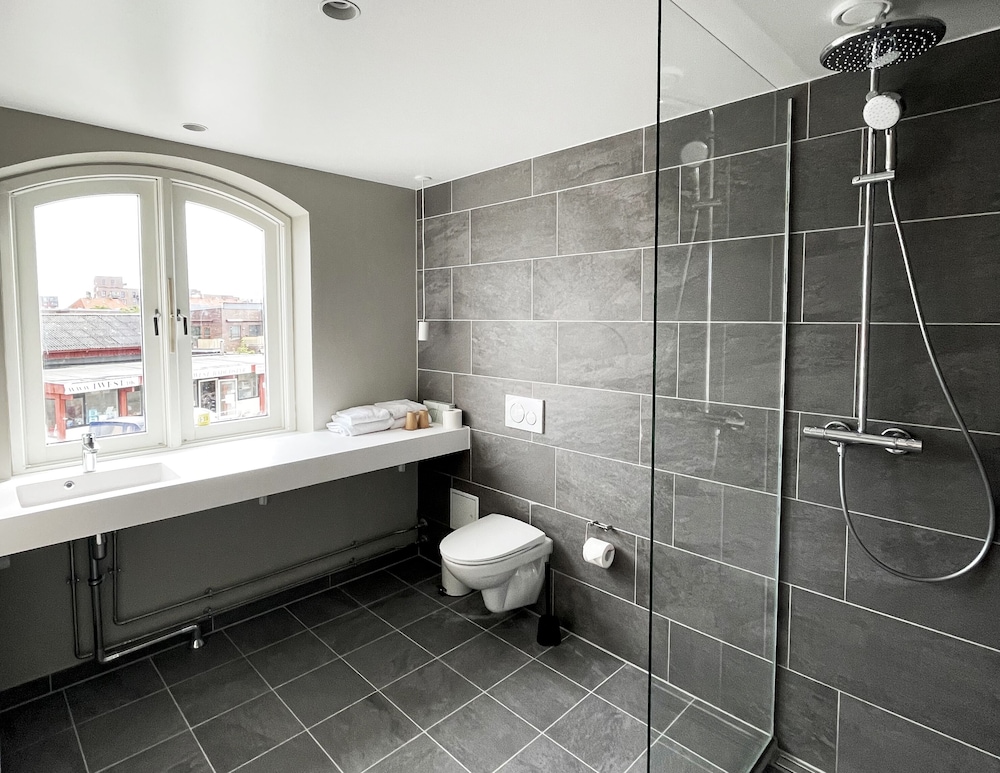 

Milano - Køge - Zleep Hotel Køge