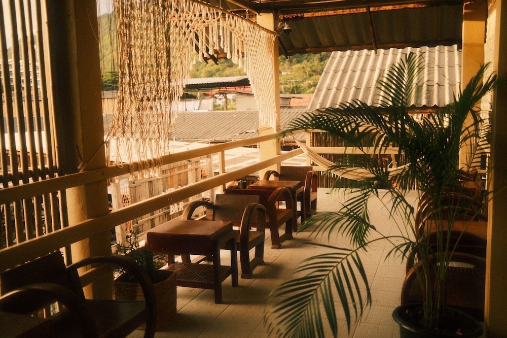 

Roma - Koh Phangan - U're Holitel
