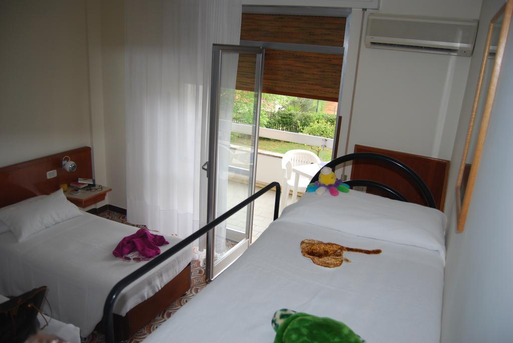 

Catania - Terracina - Hotel River Palace