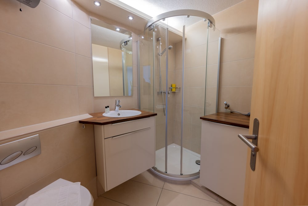 

Bari - Crans-Montana - Eden Resort Anzère