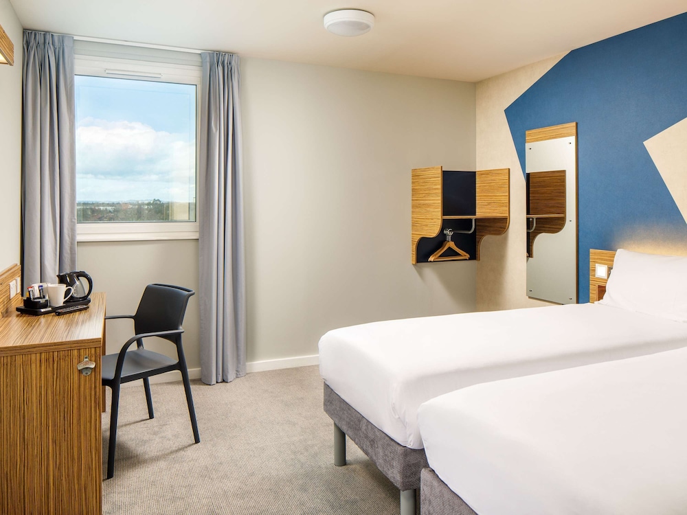 

Milano - Colnbrook - ibis budget London Heathrow Central