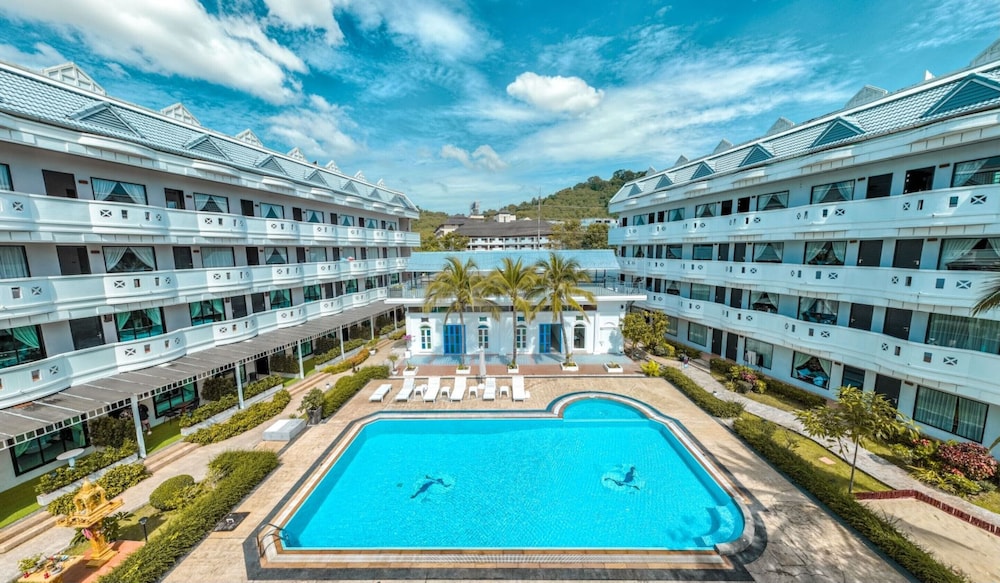 

Milano - Panwa Beach - Blue Carina Hotel Phuket