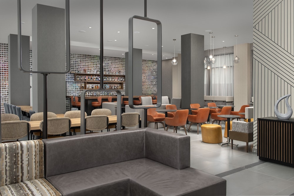

Roma - New York - Aeroporto La Guardia - SpringHill Suites by Marriott New York Queens