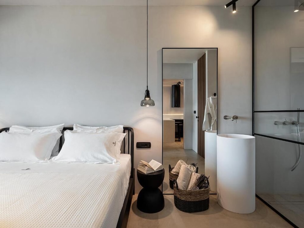 

Roma - Katsíkia - Seannamon suites