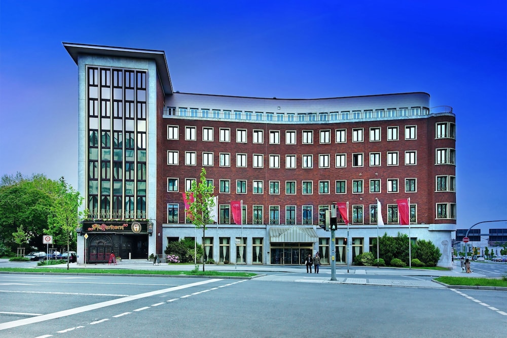 

Milano - Dortmund - Hotel Excelsior