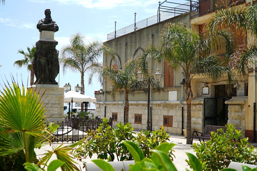 

Trieste - Taormina - Palazzo Durante