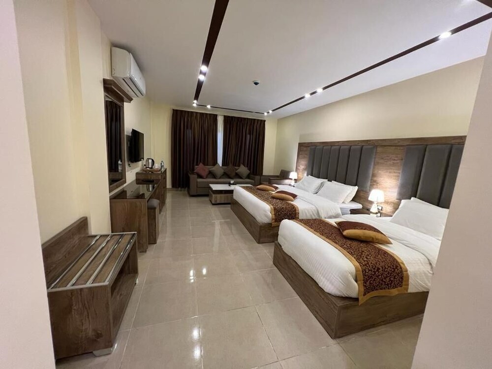 

Milano - Wadi Musa(Petra) - Shaqilath Hotel