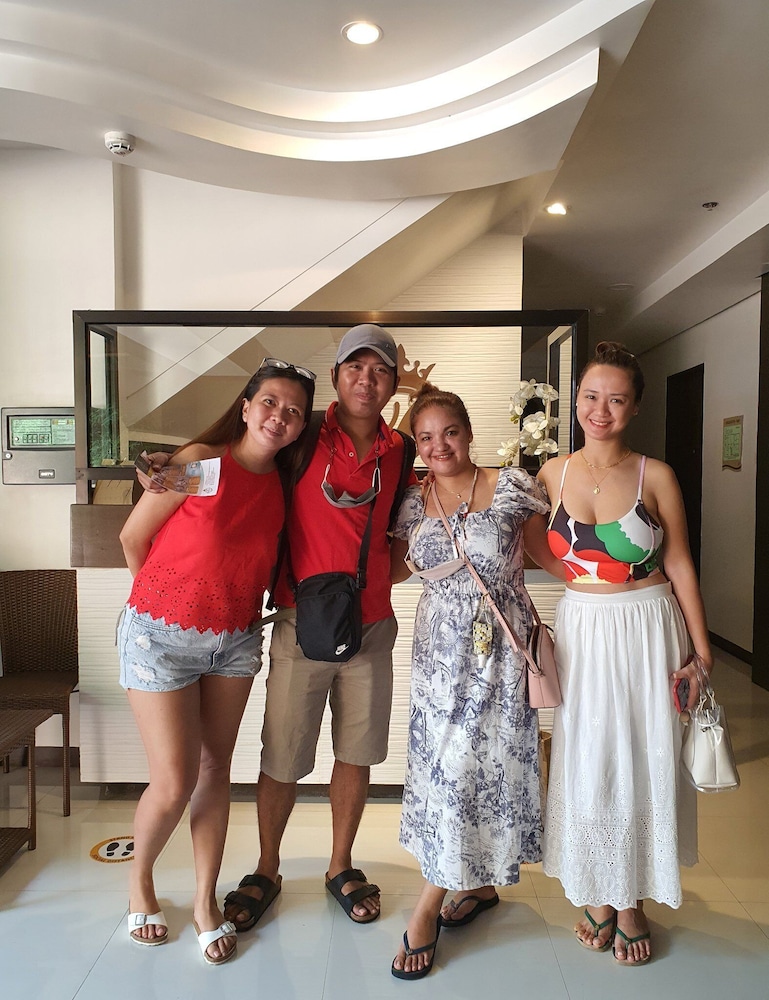 

Roma - Coron - Dianna’s Inn
