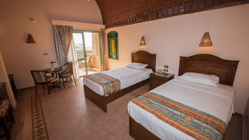 

Reggio Calabria - Abū Ghuşūn - Shams Alam Beach Resort - All inclusive