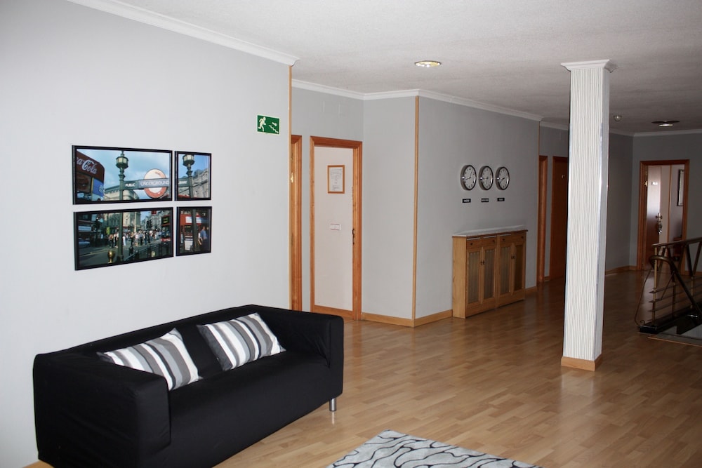 

Bologna - San Fernando de Henares - AP Hotel Madrid Airport