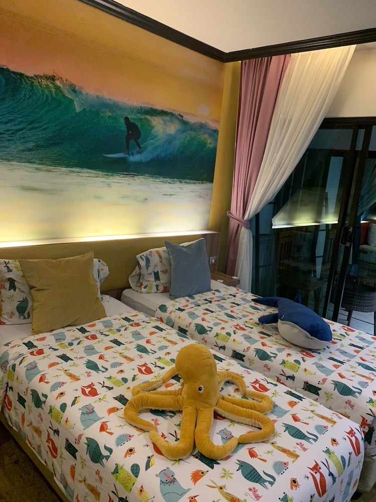 

Roma - Nai Harn Beach - Must Sea Hotel Kata