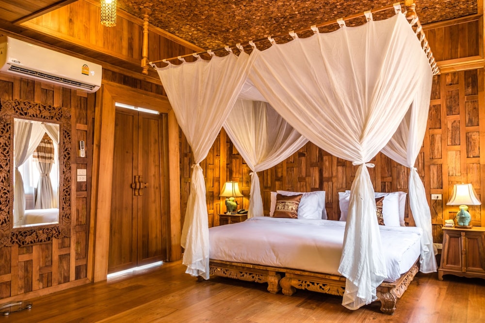 

Lamezia Terme - Natai Beach, Phang-nga - Santhiya Phuket Natai Resort & Spa