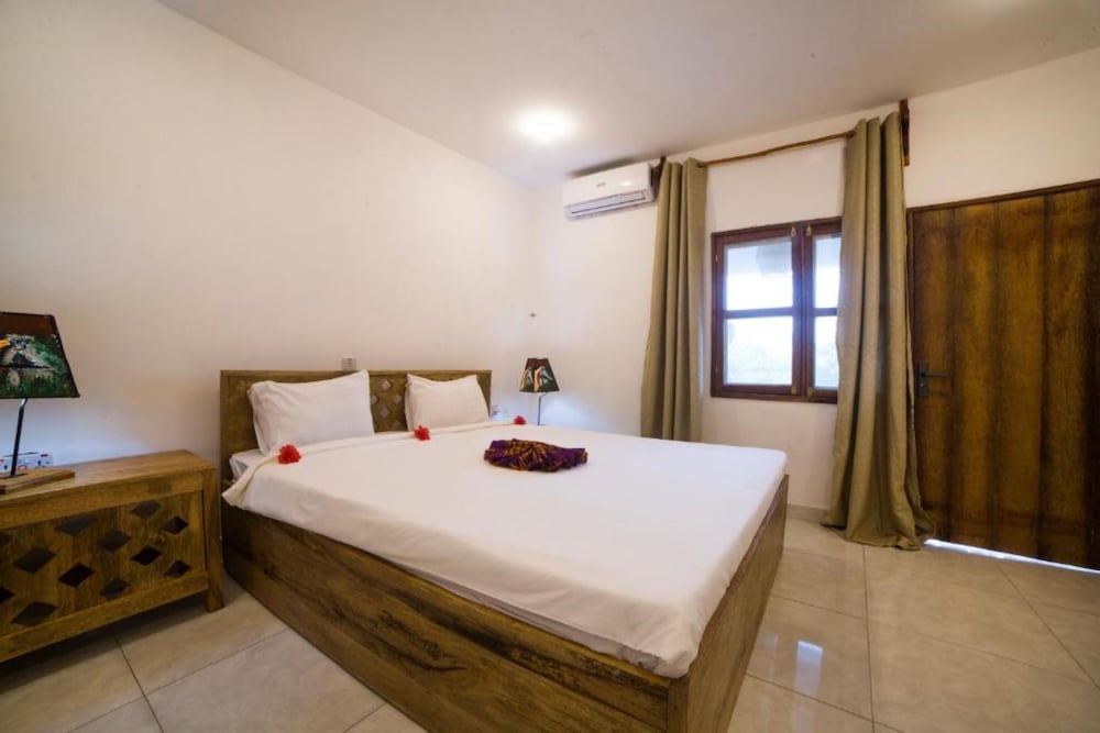 

Napoli - Uroa - Antonio Beach Tree House Hotel & Spa