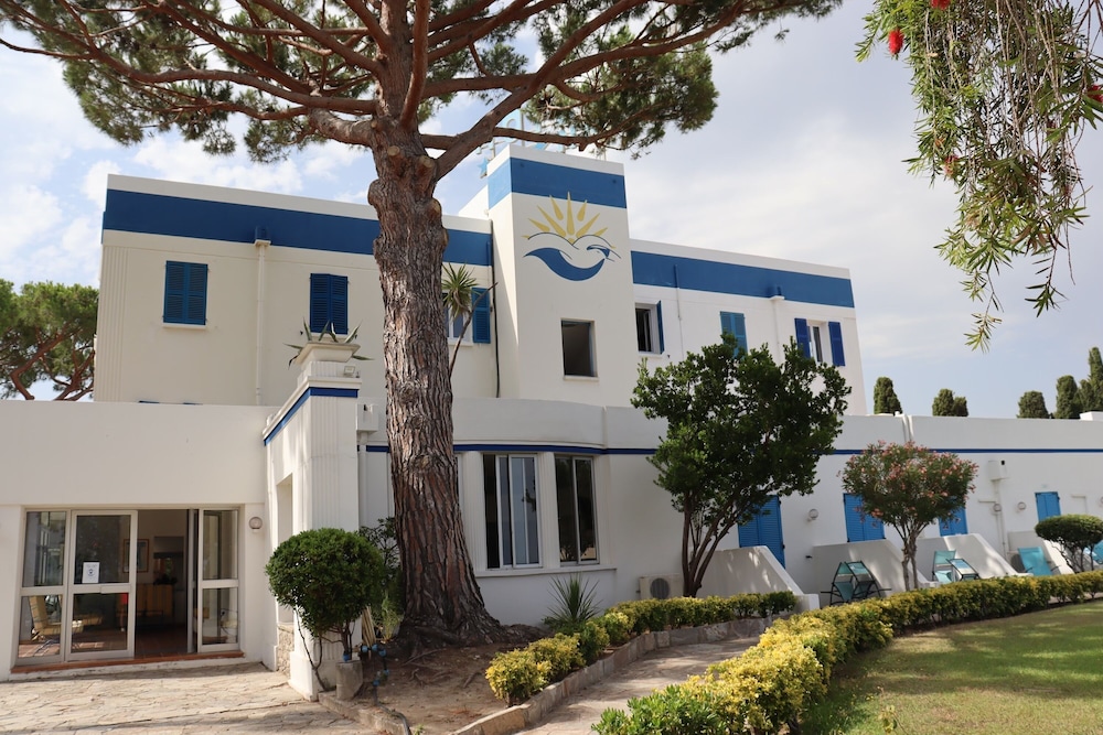 

Genova - Bastia - Hotel Bellevue