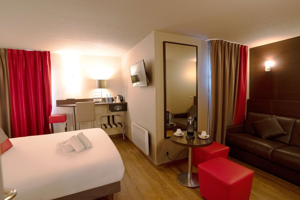 

Trieste - Maubeuge - Best Western l'Atelier 117