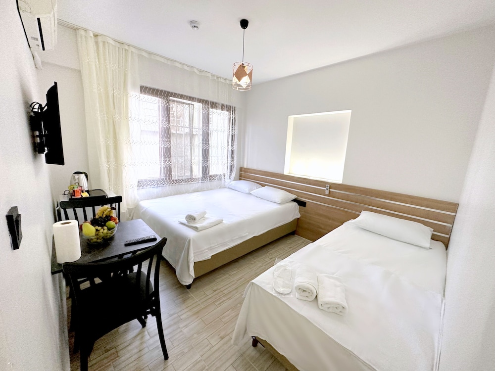

Milano - Beyoğlu - Menesa Hotel