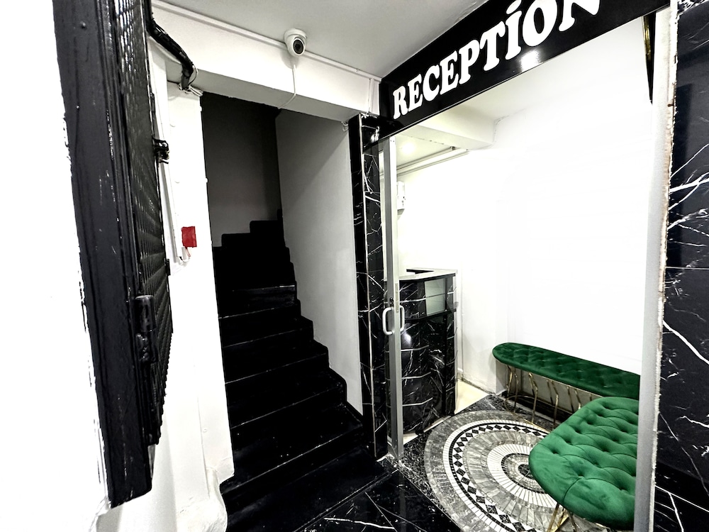 

Bologna - Istanbul - Menesa Hotel
