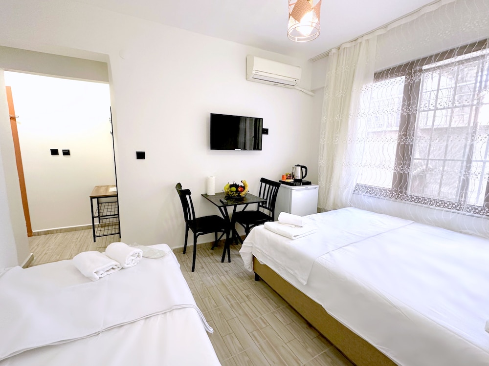 

Roma - Istanbul - Menesa Hotel