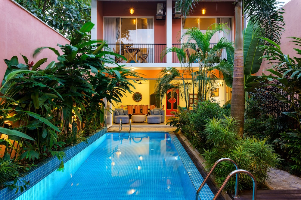 

Milano - Colombo - Angam Villas Colombo