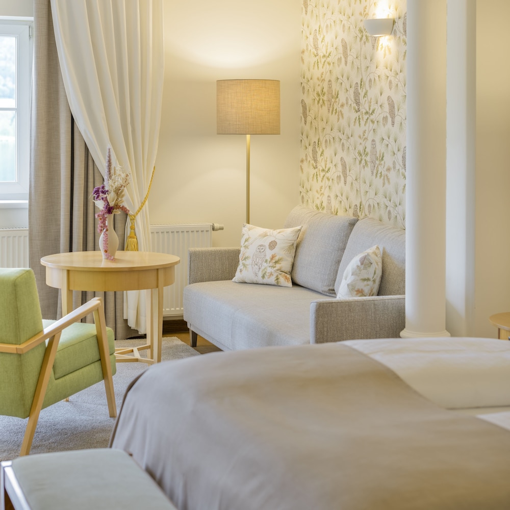 

Milano - Hof bei Salzburg - Ebner's Waldhof am See Resort & Spa