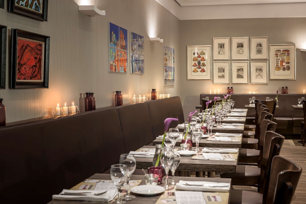 

Catania - Dusseldorf - Dorint Kongresshotel Düsseldorf/Neuss